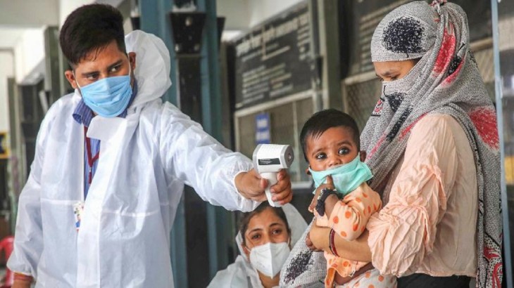 Coronavirus: भारत में कोरोना के मामले लगातार 17 हजार से ज्यादा, 29 की मौत