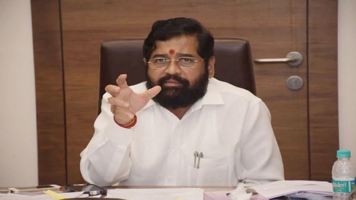शिंदे खेमे को मिली बड़ी राहत, सुप्रीम कोर्ट ने कार्रवाई न करने का निर्णय लिया, जानें आगे