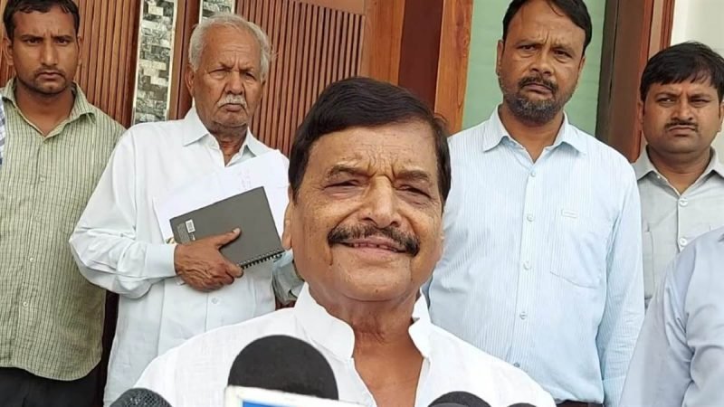 सपा की तिरंगा यात्रा पर Shivpal Singh Yadav बोले- उनकी बात हमसे मत करिए, ये बहुत छोटे लोग हैं हमने सिखाया है