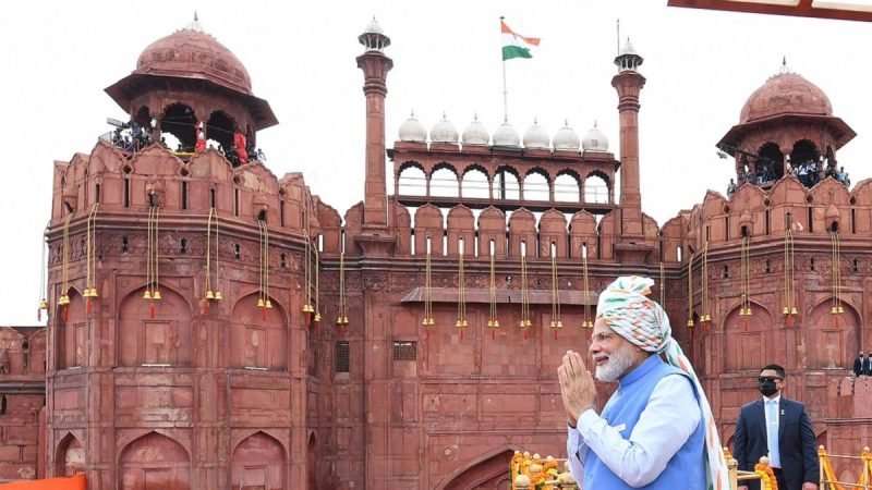 Indian independence day 2022: लाल किले की प्राचीर से पीएम मोदी ने भ्रष्टाचार से लेकर भाई-भतीजावाद पर किया करारा प्रहार