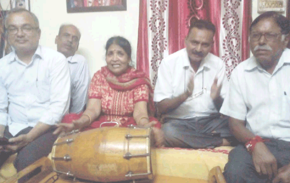 काव्य गोष्ठी में बही देशभक्ति की बयार