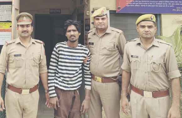पुलिस के हत्थे चढ़ा शातिर चोर