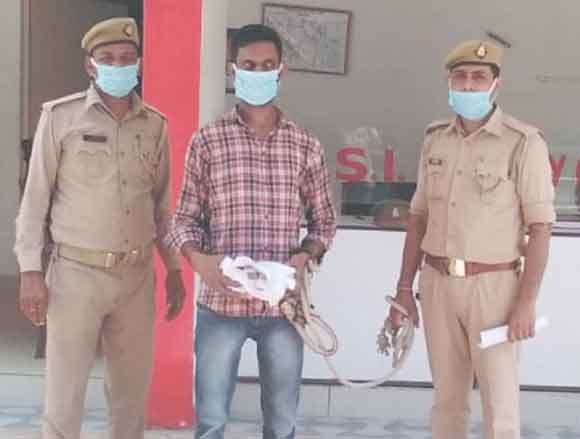 पुलिस ने दबोचा नशा तस्कर