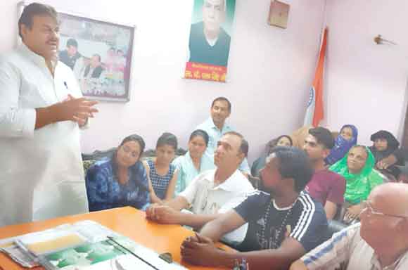 ……तो रालोद कार्यकर्ता फूंकेंगे केंद्र सरकार का पुतला