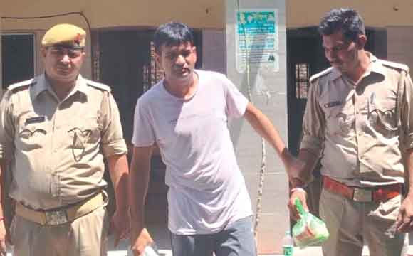 पुलिस के हत्थे चढ़ा वांछित आरोपी