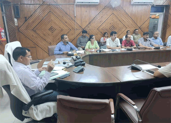 जिला गंगा समिति एवं पर्यावरण समिति की हुई बैठक