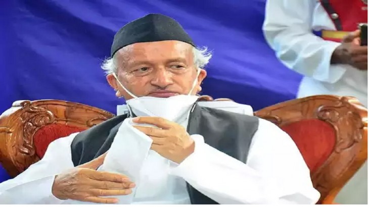 महाराष्ट्र के राज्यपाल भगत सिंह कोश्यारी ने अपने बयान के लिए पूरे महाराष्ट्र से मांगी माफी