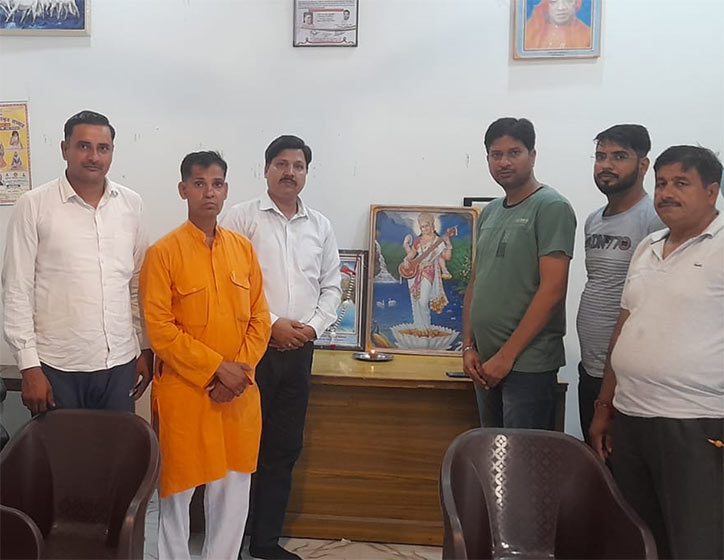 नकुड़ में विहिप का स्थापना दिवस मनाया गया
