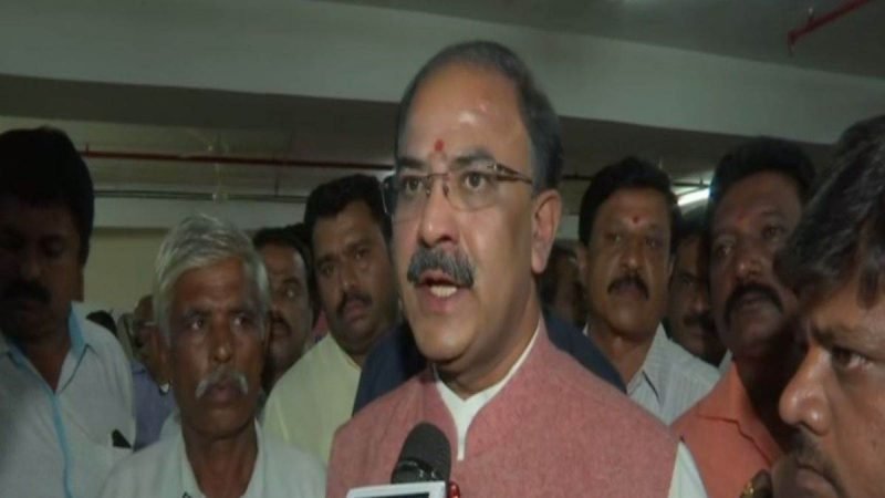 कर्नाटक में कांग्रेस की महिला कार्यकर्ता ने भाजपा विधायक पर लगाया धमकी देने का आरोप, MLA पर कार्रवाई की मांग