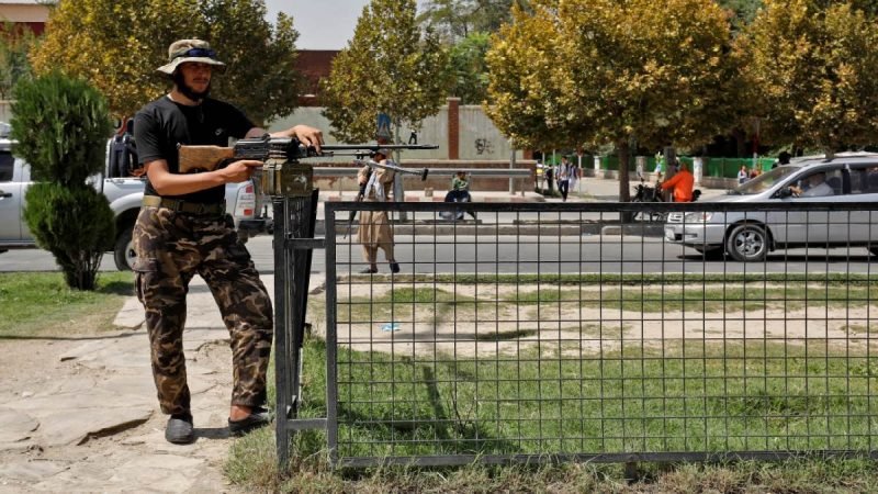 रूसी दूतावास के बाहर आत्मघाती हमला, दो राजनयिकों समेत 20 लोगों की मौत; हमलावर ढेर