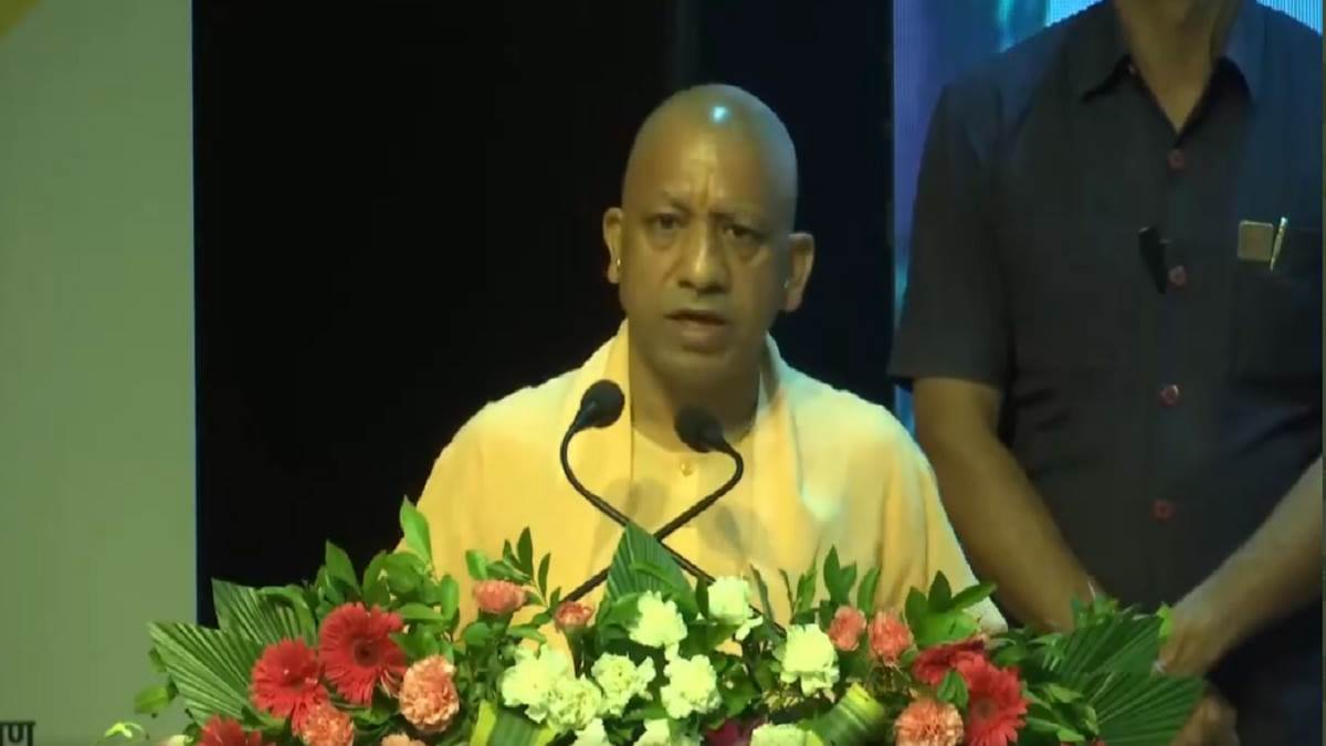 सीएम योगी आदित्यनाथ बोले- शिक्षा तथा स्वास्थ्य किसी भी समाज की दो बुनियादी आवश्यकता