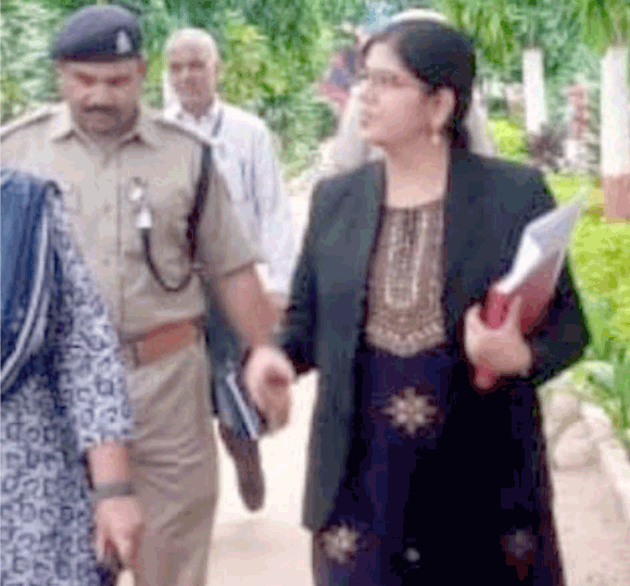 जिला विधिक सेवा प्राधिकरण की सचिव ने किया जिला कारागार का निरीक्षण
