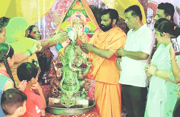 सभी के मंगलकारक देव हैं विघ्नहर्ता गणपति महाराज