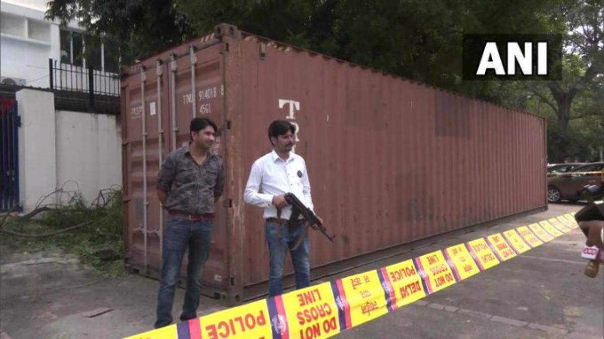 दिल्ली पुलिस स्पेशल सेल ने पकड़ी अब तक की सबसे बड़ी ड्रग की खेप, पाकिस्तान से निकला कनेक्शन, 1725 करोड़ कीमत