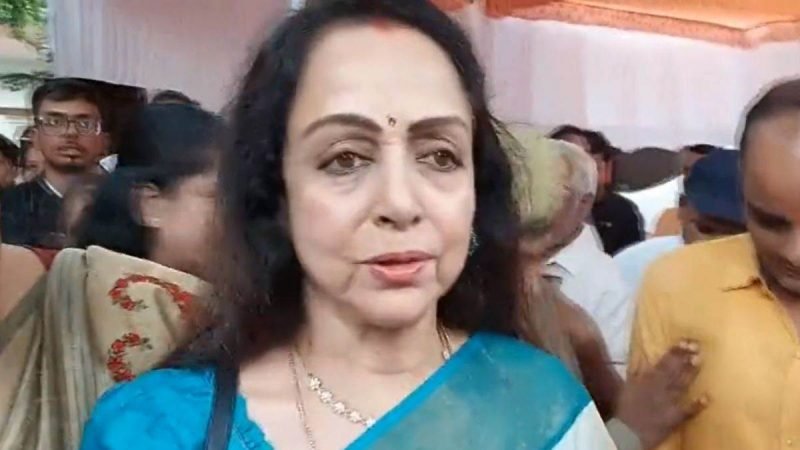 मथुरा से कंगना के चुनाव लड़ने की अटकल पर हेमा मालिनी बोलीं, आम आदमी को भी सांसद बनने दो
