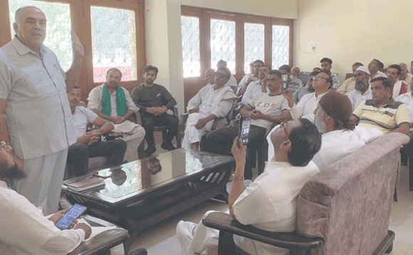 किसान व गरीब विरोधी भाजपा सरकारें: वर्मा