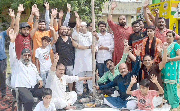विधि विधान के साथ किया बल्ली पूजन