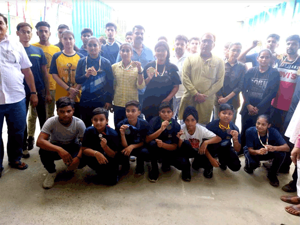 श्री बलदेव सिंह शूटिंग रेंज 19 निशानेबाजो ने 18वीं प्री यूपी स्टेट चैम्पियन शिप मे दिखाया अपना दम