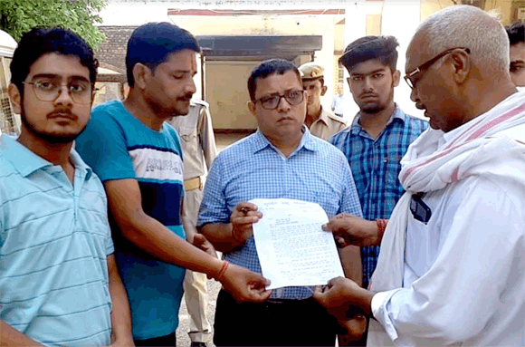 मदरसों के सर्वे का विरोध करने वाली जमीयत और दारुल उलूम पर लगे प्रतिबंध,