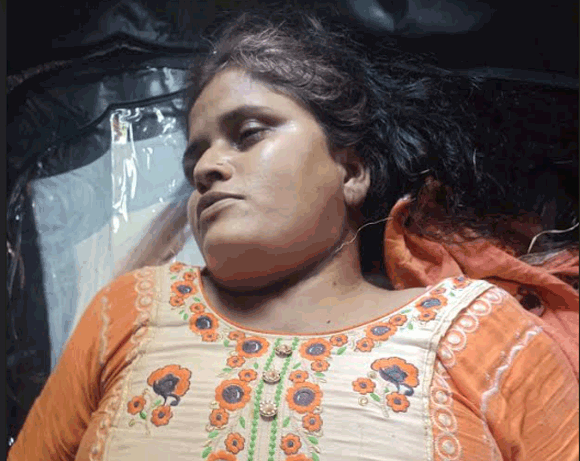 साल्हापुर में विवाहिता की गला घोटकर हत्या, घटना से क्षेत्र मे मचा हडकंप