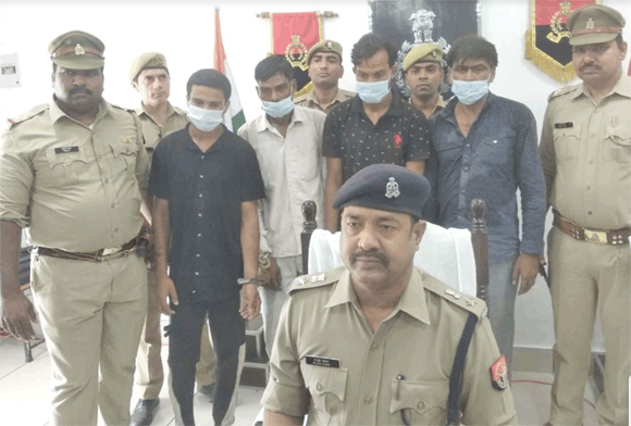 पुलिस ने किया गौकशी की घटना का खुलासा, चार आरोपी दबोचे
