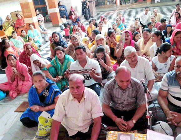श्री राधावल्लभ मंदिर धूमधाम से मनाया गया श्री राधा रानी छटी महोत्सव