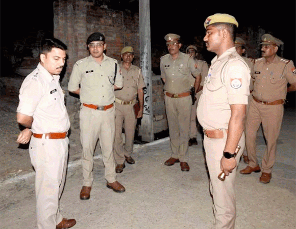 मजदूरी से लौट रहे लोगों पर ग्रामीणों ने की फायरिंग, गोली लगने से एक युवक की मौत