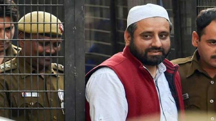 आप विधायक अमानतुल्लाह खान गिरफ्तार, छापे में मिले कैश और हथियार
