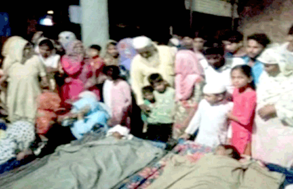 बाईकों की आपस में हुई टक्कर में दो भाईयों की मौके पर ही मौत