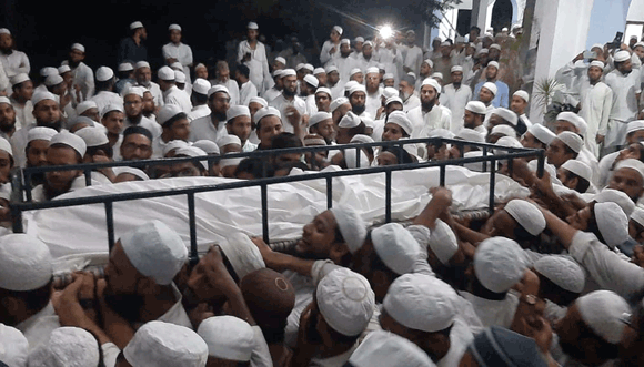 सुपूर्द-ए-खाक हुए मौलाना नसीम अख्तर शाह कैसर