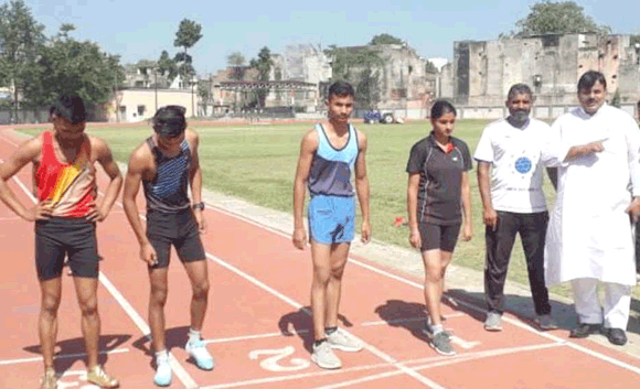 एथलेटिक्स ट्रायल का शुभारम्भ कर खिलाडिय़ों को किया प्रोत्साहित