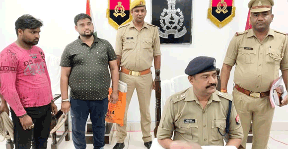 आबकारी व पुलिस ने दबोचे दो शातिर शराब तस्कर