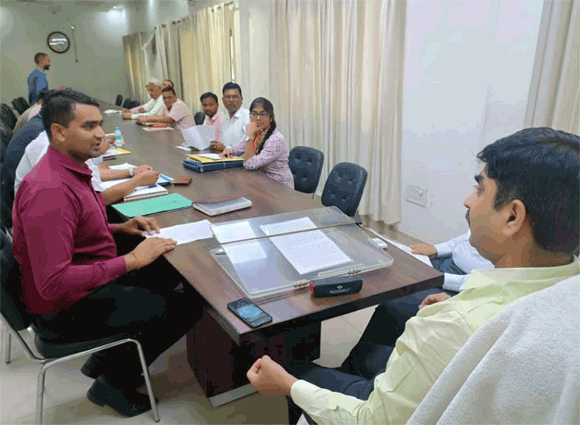 जिलाधिकारी ने की जिला पेयजल एवं स्वच्छता समिति की बैठक