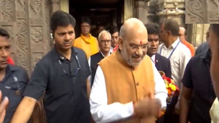 गुवाहाटी में अमित शाह ने कमाख्या मंदिर के किए दर्शन, राष्ट्रीय सुरक्षा पर लेंगे बैठक