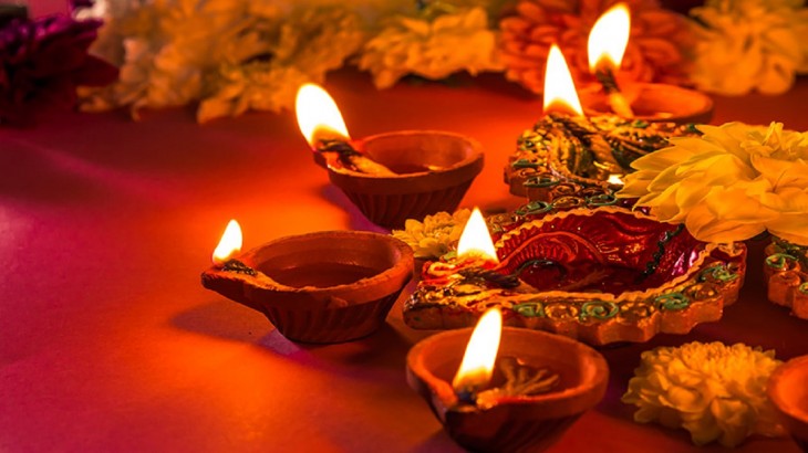 Diwali 2022: दिवाली पूजा का चाहते हैं दोगुना लाभ, तो जानिए कौनसा समय है सबसे अच्छा