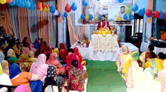 मानव कल्याण के लिये अवतार लेते है भगवान: मनोज जी महाराज।
