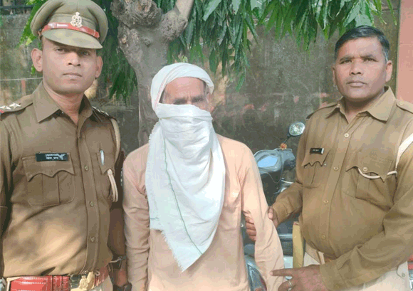 पुलिस के हत्थे चढ़ा चार साल से फरार हत्यारोपी