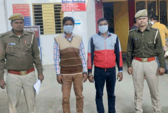 पुलिस के हत्थे चढ़े दो वांछित आरोपी