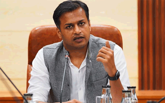 दिल्ली सरकार के थिंक टैंक पर LG ने लगवाया ताला! जैस्मीन शाह से छीन ली सारी सुविधाएं