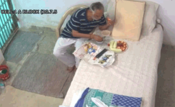 ‘VVIP मजा…नॉट सजा’- तिहाड़ में बद सत्येंद्र जैन के नए वीडियो पर BJP