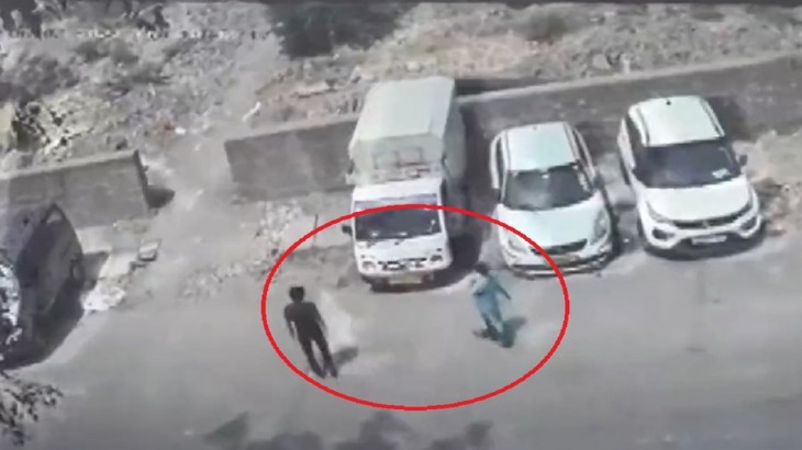 पति की हत्या के बाद लाश के किए 10 टुकड़े, सिर अब तक गायब; पत्नी-बेटा गिरफ्तार