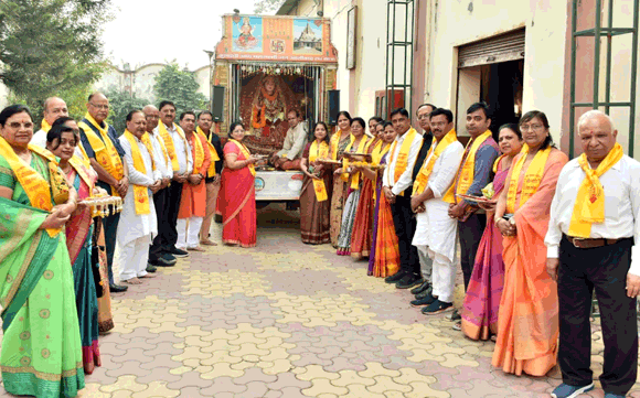 कुलदेवी मां महालक्ष्मी जी की जनजागरण यात्रा का देवबंद पहुंचने पर अग्रोहा समाज द्वारा किया स्वागत
