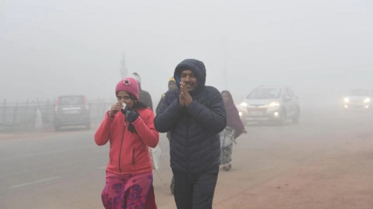 Weather Update: दिल्ली-NCR में तेजी से गिर रहा पारा, इन राज्यों में शीतलहर के आसार