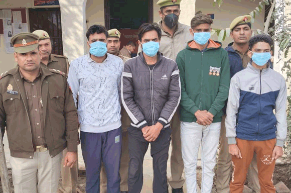 नाजायज शस्त्रों का प्रदर्शन करने वाले चार आरोपियों को पुलिस ने भेजा जेल