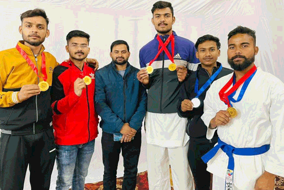 खेल प्रतियोगिताओं में विजेता खिलाडिय़ों का किया स्वागत