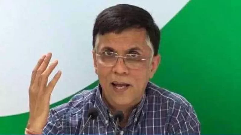 PM मोदी ने वोटिंग पर ढाई घंटे रोड शो किया, आंखें मूंद बैठा रहा चुनाव आयोग- कांग्रेस