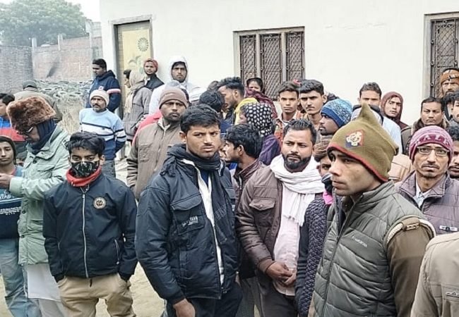 यूपी के बलरामपुर में मध्य प्रदेश निवासी मां-बेटा व बेटी ने खाया जहर, तीनों की मौत, पिता गंभीर