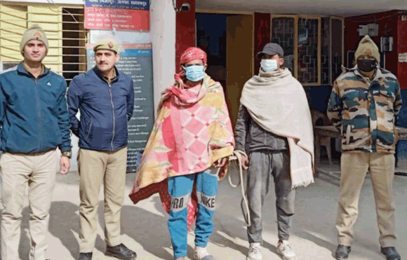 पेड़ काटने के आरोप में दो वांछित आरोपी दबोचे