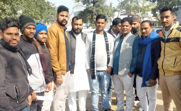 संविधान के खिलाफ टिप्पणी के विरोध में एसएसपी से की कार्रवाई की मांग
