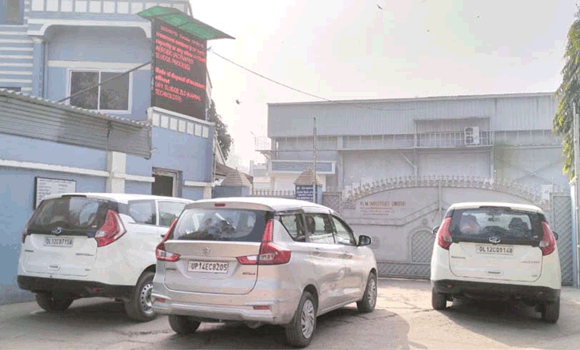 आयकर विभाग ने बसपा सांसद के आवासों व प्रतिष्ठानों पर मारे छापे, मचा हड़कम्प